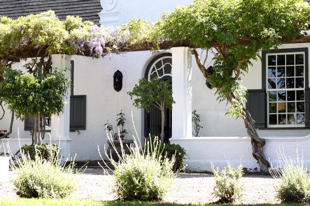 Albourne Guesthouse Somerset West Exterior photo
